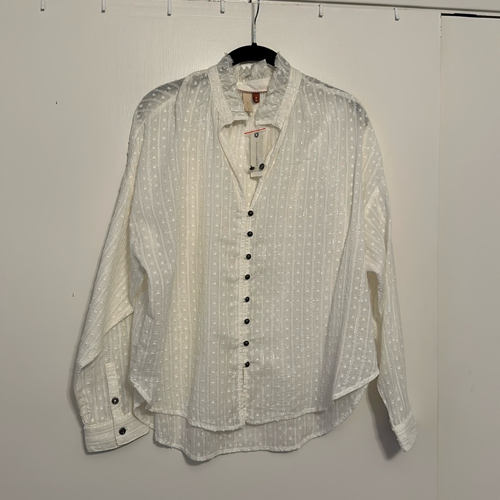 Anthropologie Pilcro White Swiss Dot Button Front Top Womens Size Medium NWT